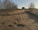 Производили ремонт дороги Глушни-Ногино-Рядобжа-Шенихово, по непонятным причинам  между д.Ногино и д.Рядобжа участок остался без асфальта. Просто ложили асфальт, затем около 300 метров не положили, а потом снова положили асфальт.