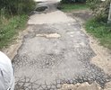 Тротуар по адресу(ул.Транспортная д. 2Г до ул. Транспортная д. 16)в очень плачевном состоянии. Сейчас начинается сезон дождей, пройти можно только по обочине дороги. Проходимость данного участка большая, так как большая часть производственных площадок находится в конце данной улицы (Гусар, Баутекс, СтеклоВолокно и другие), так же почта РФ и Сбербанк.