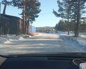 Улица Лесная грунт и полотно сделаны в 2022 году но плохо не полностью. Ухабы, ямы, рытвины. Разбивается очень быстро после дождей частично улица на холме песчанном частично на болоте поэтому целессобразнее укладка бетонными плитами по ГОСТу. Рассятоние до завода ЖБК 56 км. Кроме того по бетонным плитам смогут ходить гусеничные трактора. Не требует больших затрат данным методом. проходит через лесной массив. Асфальта нет. Разбивается очень быстро. Новые микрорайон и дома постройки 70-ых годов, асфальта не было никогда.