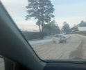 Улица Молодежная грунт песок. Наезжена машина. Грейдеруется но после дождей ухабы и ямы многочисленные. Асфальта не было никогда. Уместна укладка бетонными плитами. Если укладывать бетонными плитами ливневка не понадобится. Нет знаков. Разбивается после каждого дождя.