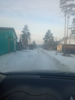 None, Молодёжная улица