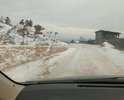 Дорога не вышку телерадиовещания. Грунт песок и глина. Ямы, ухабы, рытвины. Асфальта нет. Уместно будет покрыть бетонными плитами. Знака нет устпи дорогу и выезд на главную. Грейдеруется редко. Пользуются коммунальные службы работающие на телевышкеи услги связи.