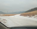 Дорога не вышку телерадиовещания. Грунт песок и глина. Ямы, ухабы, рытвины. Асфальта нет. Уместно будет покрыть бетонными плитами. Знака нет устпи дорогу и выезд на главную. Грейдеруется редко. Пользуются коммунальные службы работающие на телевышкеи услги связи.
