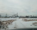 Нет проезда с улицы Коооперативной на улицу Горького является соединяющей дорогой с центром села напрямую. Идет по берегу реки. Покрытия нет. Старое болото. НЕобходимо отсыпать полотно и уложить бетонными плитами. Выходит к месту отдыха людей у реки летом. Ведет к магазинам и адмнистратвиным зданиям. Является сковозной. Грунт глина и песок. Средств не хватает на ремонт.