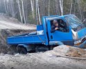 Отрезок дороги в деревню Золотой Ключ. Грунт песчано-гравийный. Преимущественно песок. Знаков нет. Дорожная подушка требует серьезного ремонта. Размыта апаводками в 2021 году. Чатично силами администрации ГО и ЧС отсыпана, но средств не хватает. Покрытия нет. Необходим ремонт мостов и водостоков. Местами необходима отсыпка дорожного полотна. Необходима уборка растительности лес прилегает к дороге почти вплотную. Полотно частично повреждено частыми грейдированиями. Целессобразно уложить бетонными плитами дешевле для бюджета и быстрее. Есть 1 участок для спрямление необходимо рассмотреть оптимальный вариант. В местах родников необходимо устроить мостики.