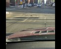 Крышка люка провались и не соответствует нормативу, ямы, калия,  трещина и разрушение асфальта