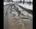 По этому участку дороги нормально можно пройти только летом в сухую погоду. Осенью, весной и летом в дождь лужи на всю дорогу, грязь и ямы, зимой дорога узкая. Тротуары отсутствуют, детям в школу и взрослым ходить не безопасно. Новые дома построили, следом большой частный сектор, а дороги нормальной нет. Хотя пару лет назад, когда укладывали асфальт и делали тротуар по ул.Колногорова (от ул.Розы Люксембург до ул.Толмачева), в планах было до конца улицы Колногорова асфальт положить и сделать тротуар. Но до сих пор ничего не сделано.