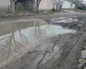 Уважаемая общественная организация. Что происходит с нашей дорогой хорошо видно на фото. По поводу ремонта неоднократно обращались в местные органы власти, а также к главе Республики Крым Сергею Аксенову(через Инстаграм), но кроме официальных отписок и очередных обещаний по телефону ,что нашу улицу поставят в приоритет с этого или следующего года в течении последних 8 лет(2014-2022гг), так ничего не дало. Дорога на нашей улице начиная с осени и до начала весны превращается в сплошную полосу препятствий с огромными лужами, ямами(до 30см) и грязью почти по колено. В исполкоме отмечают что таких проблемных улиц в нашем городе более 600 и всем надо ,а местный и республиканский  бюджеты могут осваивать и делать ремонт в  нашем городе только от 10 до 20 улиц в год. Помогите пожалуйста с ремонтом нашей улицы. Город Феодосия, ул. Одесская. С Уважением Приладыш Сергей и жители ул.Одесская. Тел.+79788825510. Спасибо.