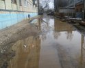 Дорога по ул Космодемьянской (Около домов 30,32,34,38) разбита много лет. Нет асфальтового покрытия и просела. Просим включить в список по ремонту и отремонтировать данный участок.