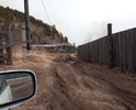 Тупик Набережный село Покровка. Узкий проезд. Необходима отсыпка твердым грунтом. Грунт сейчас - дерн и супесь с глиной. Рельеф сложный. Ведет к 2 домам жилым. выходит на главную улицу. Не делался никогда. Сделан своими силами.

Можно отсыпать при ремонте региональной трассы со старого полотна дороги подлежащего складирванию на спецместе.