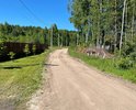 Дорогая по ул. Кирпичная не соответствует градостроительному плану, дорога проходит по прилегающей территории участков. Грунт на дороге мягкий. Весной по дороге нельзя проехать, образуются глубокие ямы, в грязи машины застревают. Летом, после того как проходит грейдер, за проезжающими автомобилями стоит столб 
 пыли. Летом и осенью по дороге можно проехать, но из-за мягкости грунта дорогу размывает после дождя.