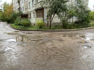 None, улица Маршала Ерёменко, 32