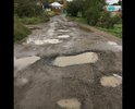 Глубокие ямы. Постоянно большие лужи.
