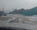 Часть дороги уже разбило. Пучинистый грунт. Я писал в администрацию чтобы был камень или дробленка.Грузовые авто полностью как видите отсыпку убили. Песком отсыпать бесполезно. нужна дробленка. Снова нужна отсыпка. Ставлю требуемый участок. Размазали просто деньги перед выборами и все. Где взять средства в бюджете письма писал в том числе срезав улицу Нагорную где ненормативное повышение улицы существует. В том числе гору на улице Солнечная и горку по улице Бригадиров Иркилик. Администрация игнорирует. Все горки были указаны в письмах и на сайте ОНФ. Это экономит средства в бюджете и приводит в норматив улицы на Новостройках.Дорога является проездной. В случае если администрация будет ссылаться что движение проводится по региональной дороге то там туристические потоки летом выше всякой нормы.Кроме того дорога натоптана исторически. Постепенная отсыпка решит проблему. Кроме того учитывая Новостройки в КСМ микрорайоне там она будет являться опорной скоро. Нет документов. Не оформляют чтобы не делать.С правой стороны промбаза там нет общественной дороги и поэтому делать надо эту улицу. В конце улицы находится детская площадка.