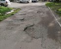Подъезд к нашему дому по пер. Крымскому, 2А в ненормативном состоянии. Обращения в администрацию, на горячую линию губернатора ничего не дают. Отписки и отписки. Проблему решить очень просто- сделайте ямочный ремонт хотя бы.