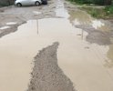 Проезд по кварталу затруднён,а после дождя практически невозможен.