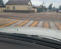 После обильных дождей на старом стыке асфальта по Улице Советской Армии и улицы Кирова образовались вдоль шва ямы 3 штуки по убыванию от центра проезжей части по направлению к аптеке. Глубина примерно 7 см. Ширина около 9 см самая большая. Необходимо произвести ямочный ремонт. Асфальт старый начал разрушаться. На фото яма вдоль кромки пешеходного перехода.