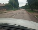 По Улице Комарова после дождей образовалась яма глубина около 6 см. Ширина около 10 см. Идет разрушение асфальта. Необходимо устранить.