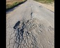дорога в убитом состоянии, нужно сделать ямочный ремонт