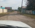 Улица Коммунальная яма на дороге требуется грейдировка. Яма грунтовая около 7 см в глубину в самой низменной части. Грейдировка не потребует отсыпки. Необходимо срезать просто ножом возвышенности. При невозможности пройти грейдером делается фронтальным погрузчиком. Фронтальные погрузчики в поселении имеются.
