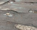 Я живу на ул. Нагорная дом 3 корп.2, чтобы подъехать к нашему дому, мы поворачиваем с Нагорной между домом №1 (в нем магазин Пятеречка) и домом №3, на этом промежутке, протяженностью 70 метров до наших ворот имеются 3 глубокие ямы, они сейчас заложены кирпичами (жители положили) но переезжать их очень сложно, особенно на примыкании к ул.Нагорная. Я обращалась по ремонту этих ям в Мэрию, Горзеленхоз, Красноперекопскую администрацию, но никакой реакции не последовало. Помогите пожалуйста нам с этой проблемой. Спасибо