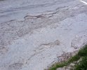 В 2024 году планируется ремонт покрытия дорожного полотна на улице Маратовской в пгт Гаспра (г. Ялта, РК). Прошу сообщить о сроках проведения работ, а также включить в список участков, подлежащих ремонту отрезок, прилегающий к улице Маратовской, начиная от съезда с улицы Маратовской в районе дома № 16 и № 18 в сторону домов № 16 Б, № 16 Д,  № 16 М,  № 16 Л (здесь дорожное покрытие на расстоянии 200 метров отсутствует полностью, земля с ямами, в дождь превращается в болото). О соответствии требованиям ГОСТа  Р 50597-2017 "Дороги автомобильные и улицы. Требования к эксплуатационному состоянию, допустимому по условиям обеспечения безопасности дорожного движения" речи не идет вообще, а хотелось бы, все же 10 лет уже в составе России.
Далее  в направлении ЖК "Александрия" , ЖК "Морской, ЖК "Парковый" (это МКД), а также частных домовладений и строений государственного учреждения санатория "Пестово" ("Ясная поляна") дорожное  покрытие на расстоянии 200 метров имеется, но в очень плохом состоянии и требует ремонта.
Просим с учетом большого количества проживающих жителей и госструктур произвести необходимые работы по устройству дорожного полотна и ремонту, где это необходимо.
Другого пути подъезда к указанным строениям не имеется.
