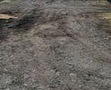 Проулок между Узлом связи международного значения ( международный переговорный пункт) и Магазином Машенька а так же проезд на территорию ИЖС. Не грейдировался уже 20 лет. Грунт суглинок. Неровности, уклон около 6 градусов. Ямы, грязь после дождей. Необходимо отсыпать песком. Проездом пользуются часто.