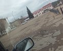 Неправильный ямочный ремонт. Технология заделки ям нарушена. Продолжается разрушение дорожного полотна. Необходим ремонт.