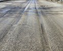 Республика Коми, г.Ухта, микрорайон Ветлосян, автодорога Озёрный – Ветлосян (улица Ветлосяновская, улица Кирпичная).
Дорога является единственной и связывает отдалённый микрорайон с городом. По ней едут в школы  и детские сады дети, их родители на работу, пенсионеры в поликлинику  и социальные учреждения. Видно на схеме.
На дорожном покрытии  три года назад образовалась колейность не соответствующая ГОСТу, что создает опасность при вождении  автомобиля и может привести к аварии, особенно в зимнее время (с октября по май). 
Помимо колейности, дорожное полотно сплошь разбито в огромные глубокие с острыми краями ямы (фото во вложении). Объехать эти препятствия нет никакой возможности, т.к. покрытие разбито в обоих направлениях.  Ямы не соответствуют ГОСТ Р 50597-93 "Автомобильные дороги и улицы. Требования к эксплуатационному состоянию, допустимому по условиям обеспечения безопасности дорожного движения": их длина более 15 см, ширина более 60 см, глубина более 5 см. Необходимо провести инспекцию указанной автодороги и выполнить ремонт.