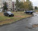 Убитая дорога. Не хватает места на парковке. Отсутствует среда для маломобильных граждан