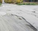 Вдоль улицы А. Мотросова можно перейти дорогу, а с ул. А. Мотросова на ул. Октябрьскую не возможно так как нет пешеходной разметки. Администрация решает эту проблему уже 1 год.
