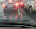 Опять асфальт кладут на мокрую основу