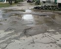 Ямы у жилых  домов
