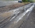 После дождей дорога превращается в месево.