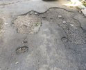 Подъезд к дому и к РАНХиГС вот в таком состоянии, канавы невозможно объехать!