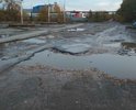 Практически вся дорога состоит сплошь из ям!
Очень убитая дорога!