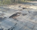 Дорога, почти 2 года вообще не обслуживалась, не проводился даже ямочный ремонт