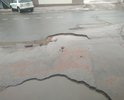 Дорожное покрытие разбитое, не по каким гостам не проходят, ямы глубокие.