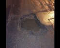 Участок большого расстояния весь в ямах, выбоинах, люках, трещинах, где со встречной еле разъезжаются, ещё и приходиться маневрировать между препятствиями