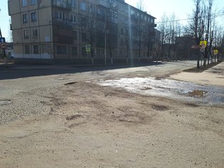 None, Минеральная улица