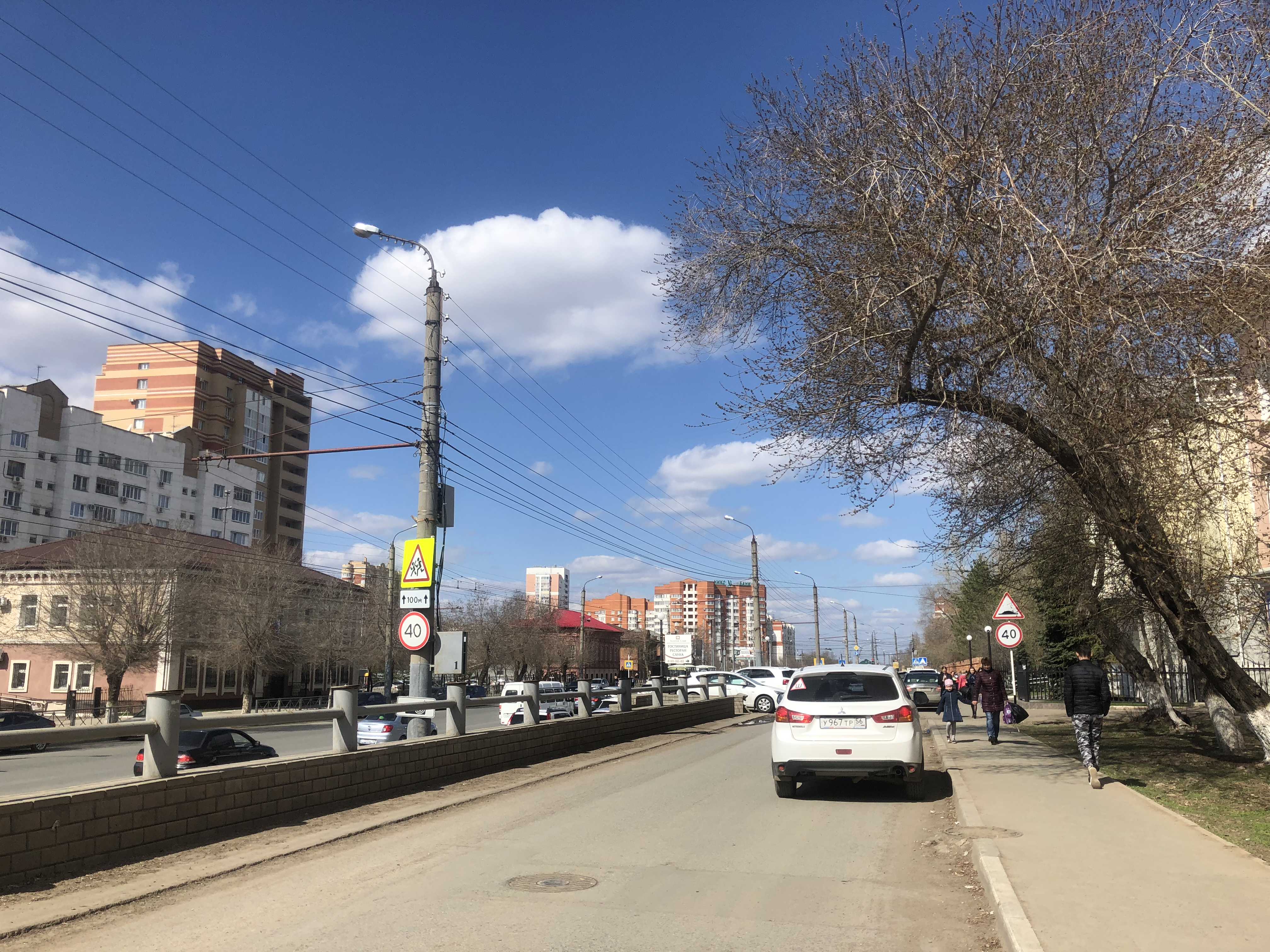 Ул терешковой фото. Улица Терешковой Оренбург. Город Оренбург улица Терешкова. Г. Оренбург ул. Терешкова. Оренбург, улица Терешковой, 8а.