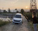 Здравствуйте,после дождей размыло мост.Яма огромная.Все постоянно цепляют бамперами и не только.Много туристов и местных жителей постоянно ездят по этой дороге.