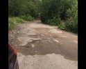 Затруднительно ездить по данному участку дороги. Имеются ямы и неровности.