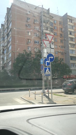 None, шоссе Нефтяников, 23