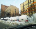машины (есть без гос.номеров) всю зиму стоят на всей парковке занимают 15 мест и больше, из за них не прочистить дорогу от снега и другие не могут пользоваться стоянкой, а мэрия игнорит этот факт!!!