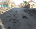 ул.Мира,182 - ул.Мира,184Д на ямах и выбоинах.