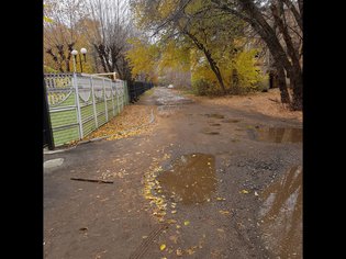 None, Городская улица