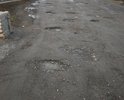 Сплошные ямы, дорогой это сложно назвать, примите пожалуйста меры по восстановлению данного участка дороги!!!
