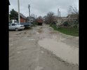 дорого вот уже несколько лет не делалась ездить во время дождя не возможно, люди засыпаю ямы своими силами, решите пожалуйста вопрос
