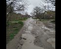 дорого вот уже несколько лет не делалась ездить во время дождя не возможно, люди засыпаю ямы своими силами, решите пожалуйста вопрос